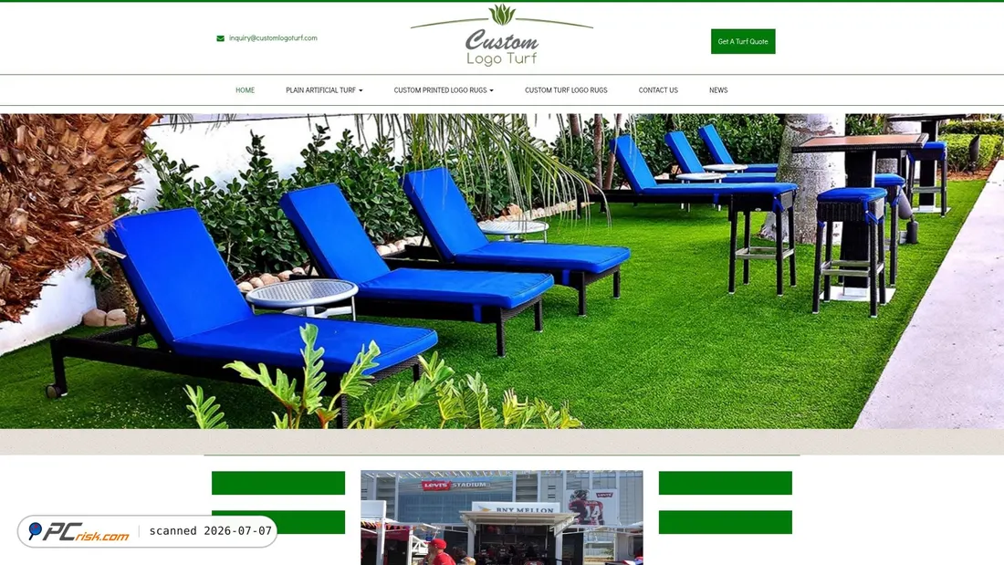 Screenshot of customlogoturf.com