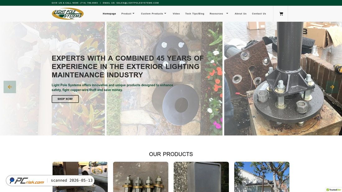 Screenshot of lightpolesystems.com